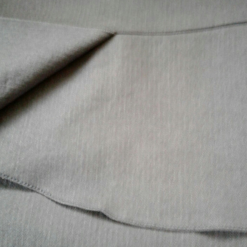 Larry Levine Charcoal Pleat-Tiered Stretch Skirt - Picture 5 of 6